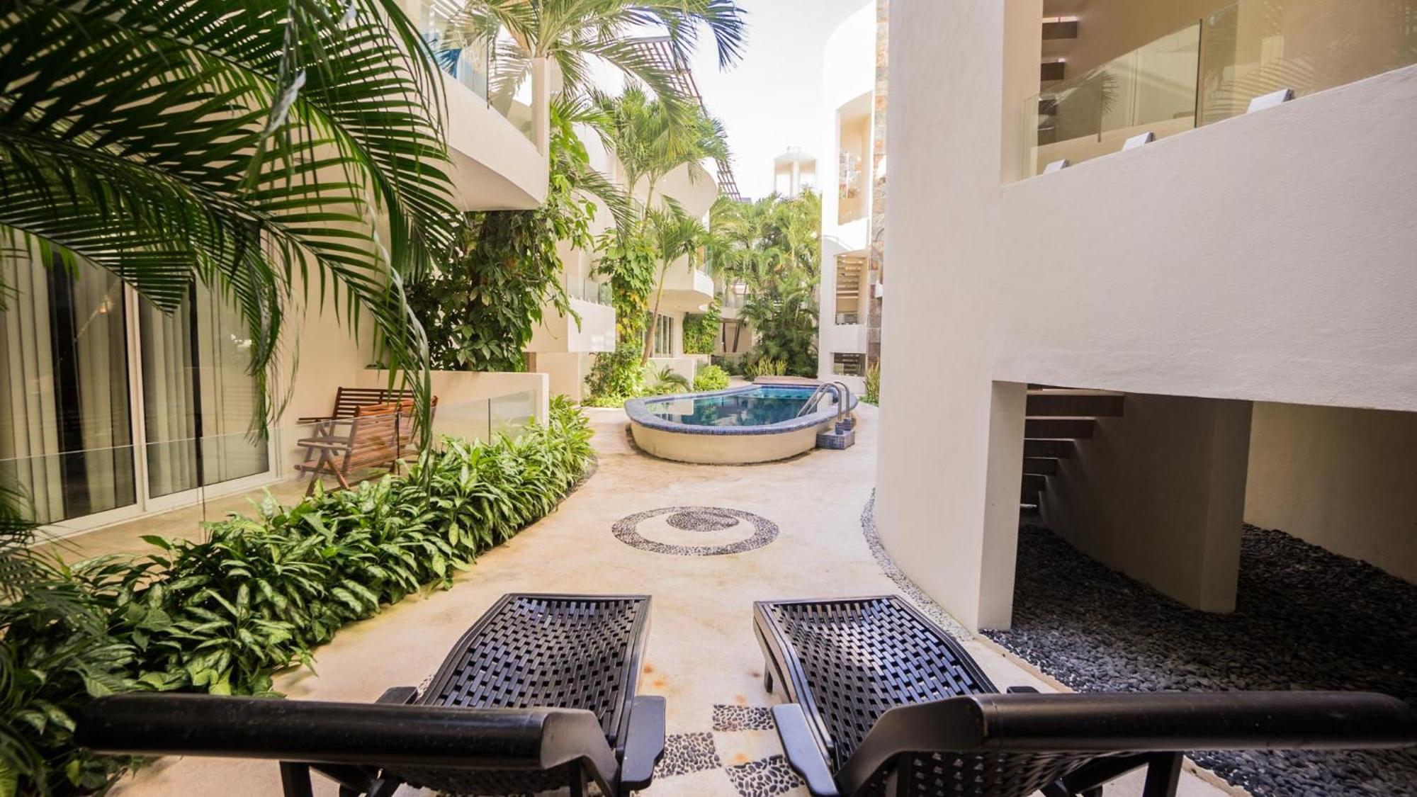 Playa Village Condo By Bvr Playa del Carmen Exterior photo